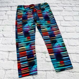 Athleta Laser Beam Sonar Capri Leggings Size M Rainbow Striped Athletic Yoga